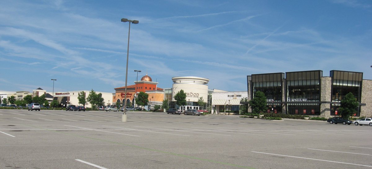 Kenwood Towne Centre, 2009